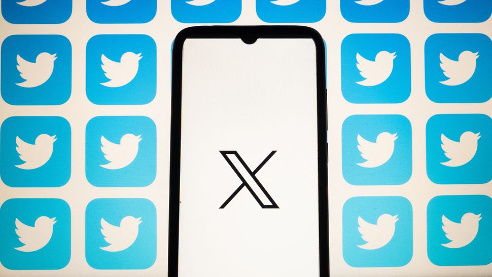 Twitter change de logo et décide de cèder la place à X.